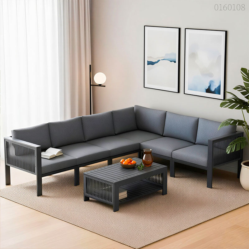 Ghế sofa khung sắt hộp Karofi