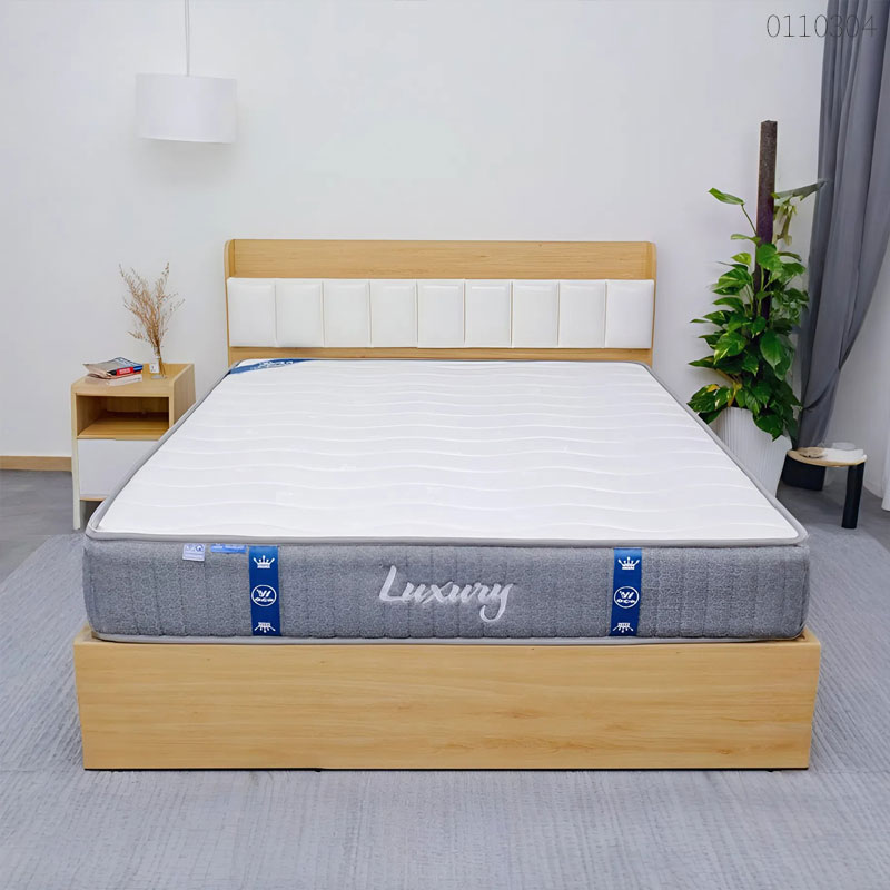 Nệm lò xo Queen size là gì? Kích thước, giá và các mẫu đáng mua