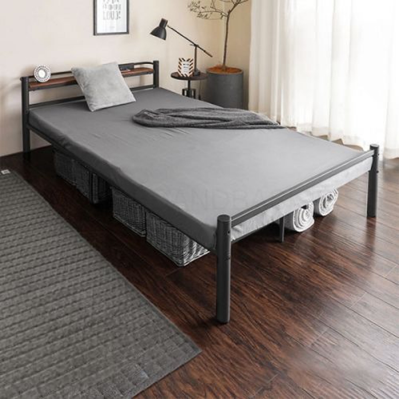 Giường sắt tròn Gado