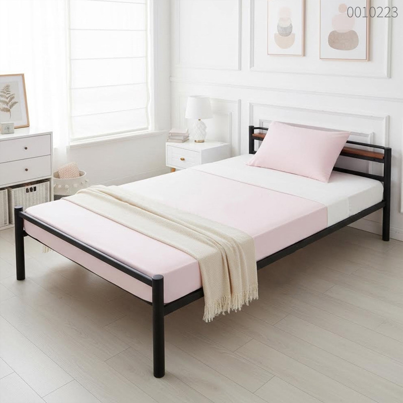 Giường sắt tròn Gado