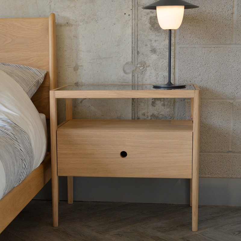 Tủ đầu giường gỗ thông Harumi