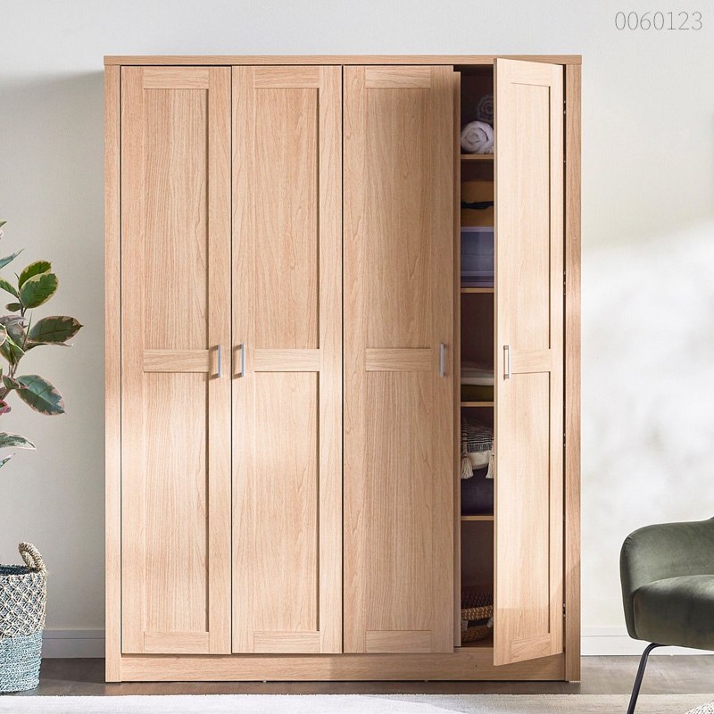 Tủ quần áo gỗ sồi Morita