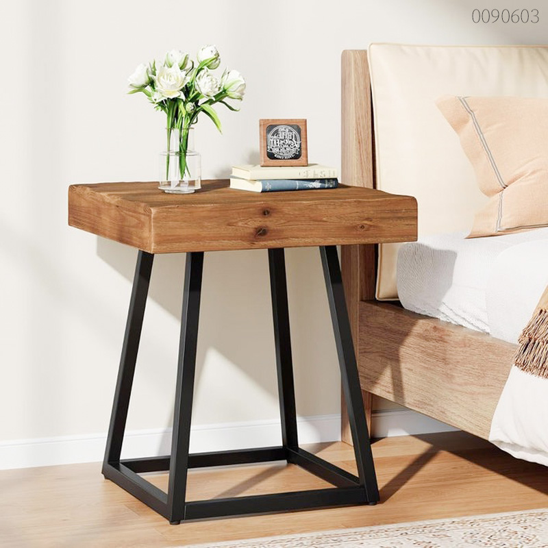 Tủ đầu giường chân sắt Taka